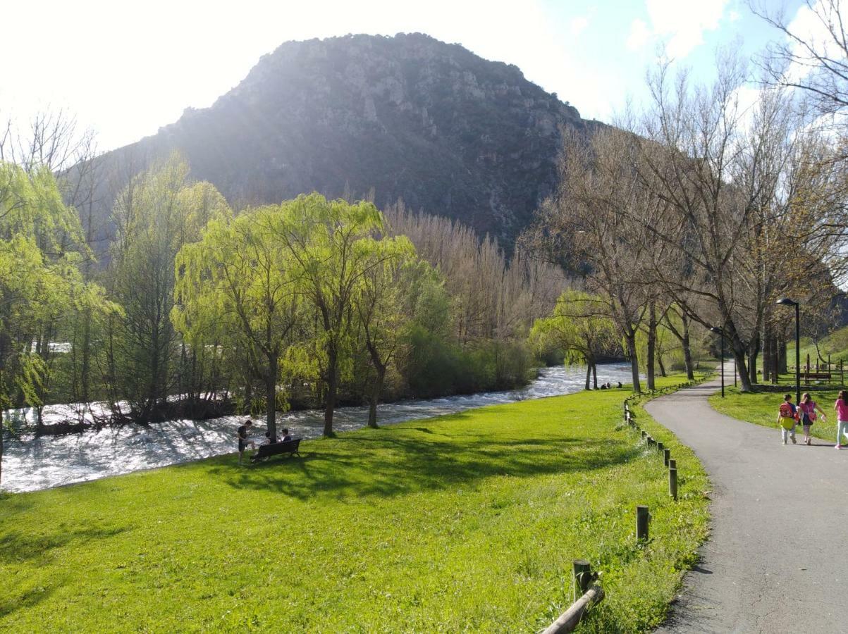 Appartamento Ca de Géraldine El Pont de Suert Esterno foto